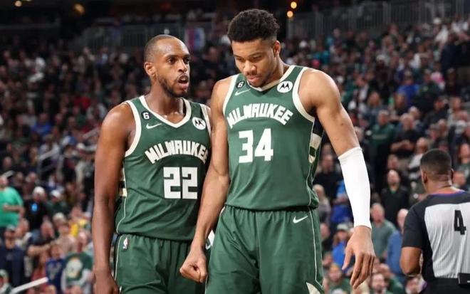 独行侠险胜灰熊 米德尔顿35分率队逆转