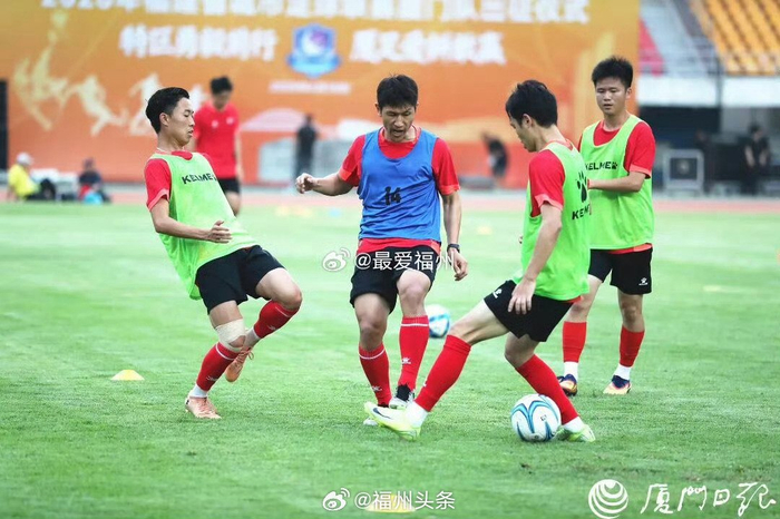厦门队全员赴福州迎战 5万球迷助阵考验球队韧性