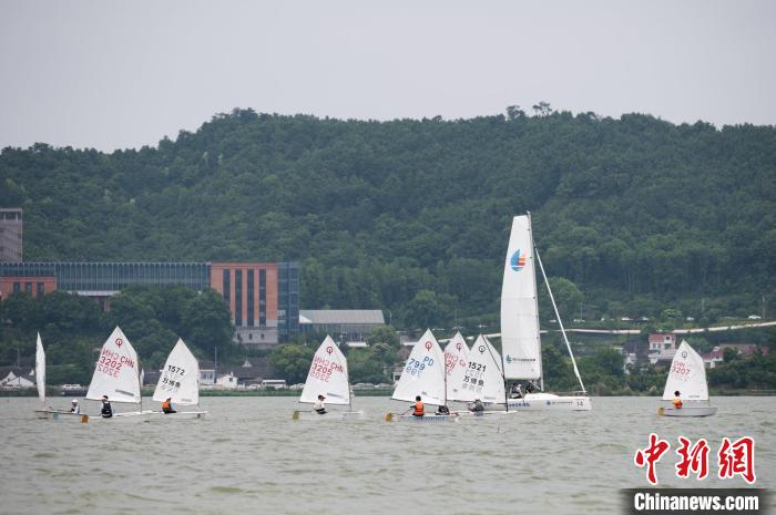 首届中国—中东欧国际帆船赛宁波开幕 22支队伍